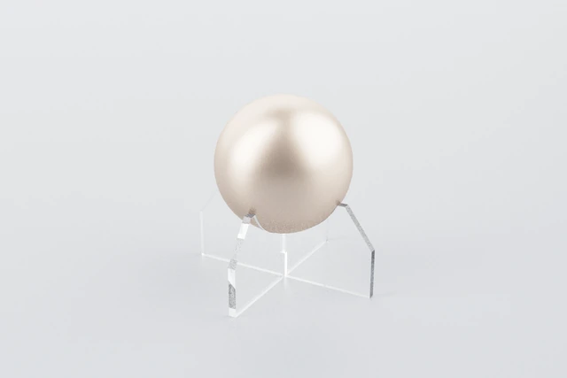 Rendu du modèle sphère et de ses 2 plaques en PMMA transparent, configuration pieds en croix.